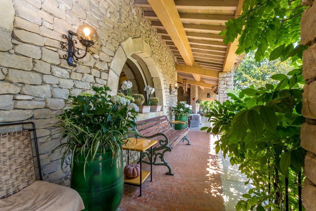 Lou Granos Acomodação com café da manhã Gordes Exterior foto